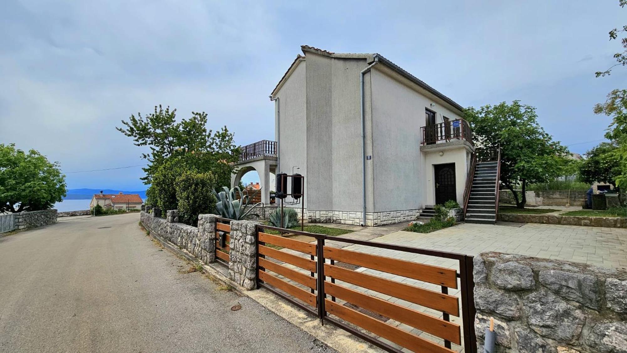 Apartman Agava Njivice Exterior foto