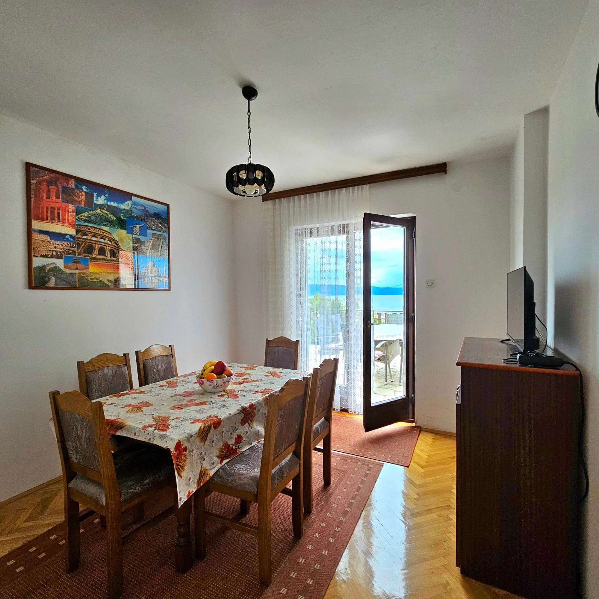 Apartman Agava Njivice Exterior foto