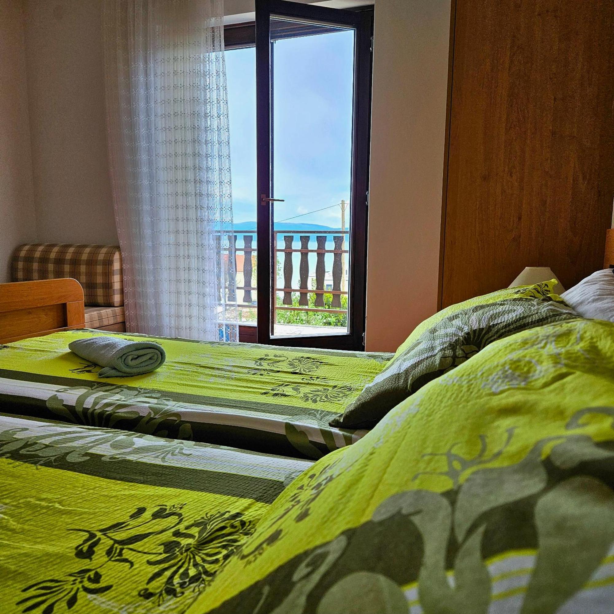 Apartman Agava Njivice Exterior foto